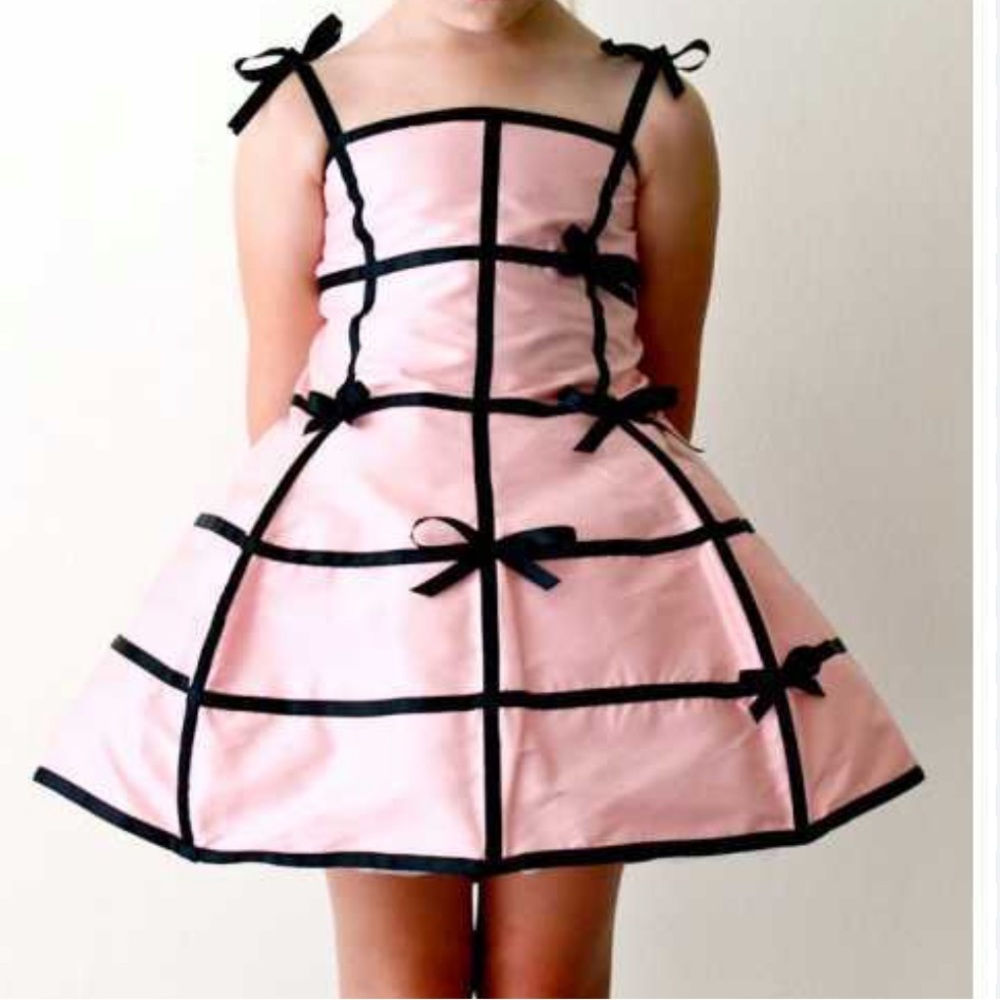 Le Petite Tom - Dolly Collection.  Girls Silk Dress Size 1-2 years Stunning!